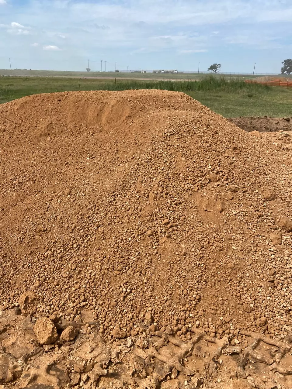 select fill dirt delivered